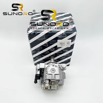 Excavator CP3 Pump 0445020028 Common Rail Pump ME223954 Diesel Fuel Injection Pump ME221816 0 445 020 028 for 4M50